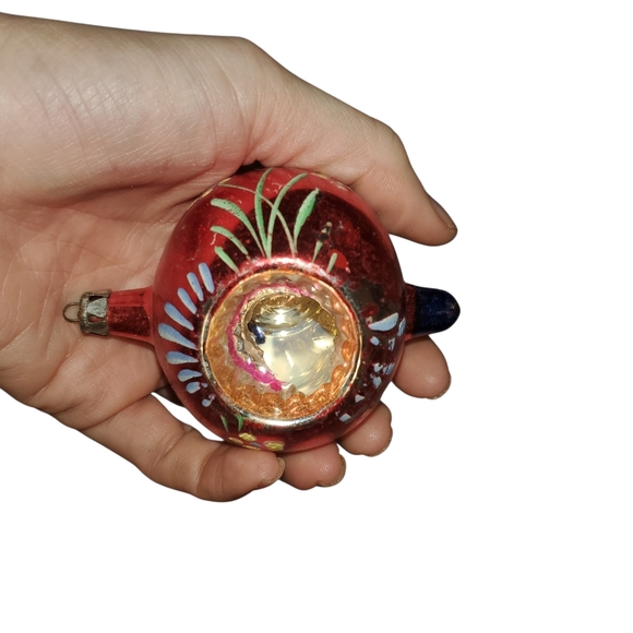 Assorted Vintage Glass Christmas Ornaments - Picture 8 of 10